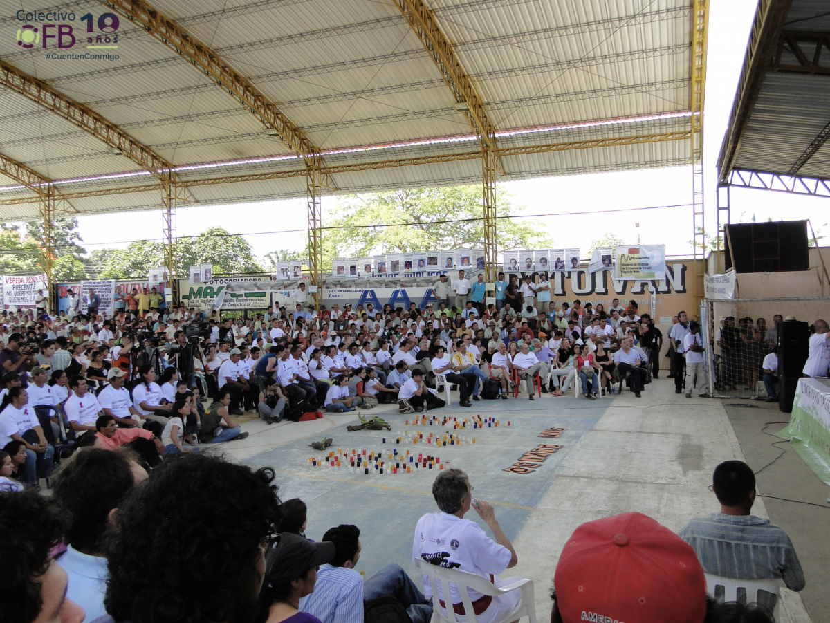 Audiencia pública en la Macarena 20100